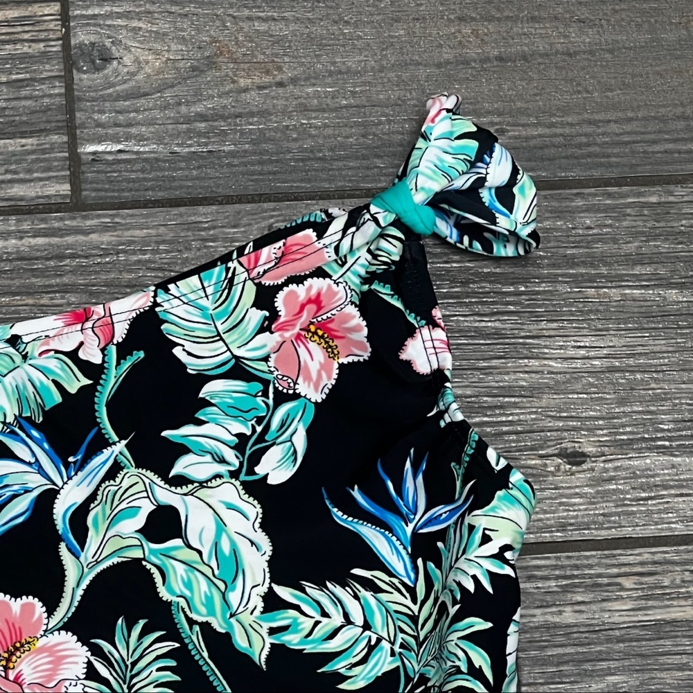 Tommy Bahama One-Piece Swimsuit Girls Size 12 One Shoulder Black Hibiscus Blooms - Picture 4 of 12